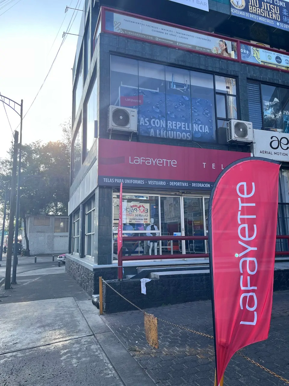 Tienda de telas Lafayette Mexico - Universidad